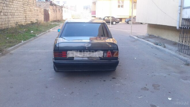 Mercedes 190 1992, 321,521 km - 2.0 l - Bakı