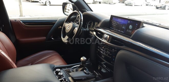 Lexus LX 570 2016, 29,500 km - 5.7 л - Bakı