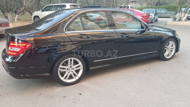 Mercedes C 250 2013, 62,800 km - 2.0 л - Bakı