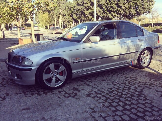 BMW 325 2001, 231,000 km - 2.5 l - Bakı