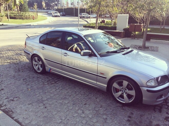 BMW 325 2001, 231,000 km - 2.5 l - Bakı