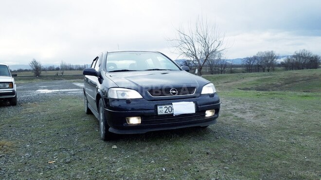 Opel Astra 2003, 151,000 km - 1.8 l - Qazax
