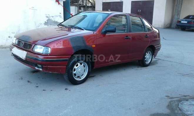 Volkswagen Polo 1995, 80,000 km - 1.5 l - Bakı