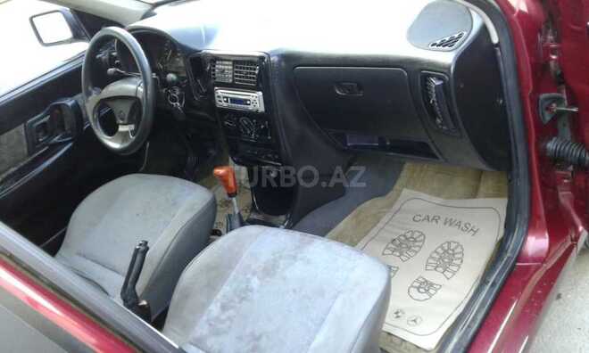 Volkswagen Polo 1995, 80,000 km - 1.5 l - Bakı