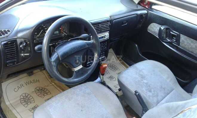 Volkswagen Polo 1995, 80,000 km - 1.5 l - Bakı