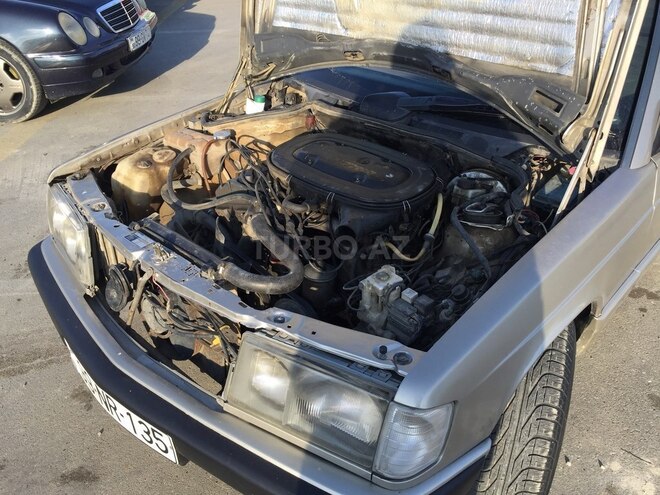 Mercedes 190 1991, 275,000 km - 2.0 л - Xırdalan