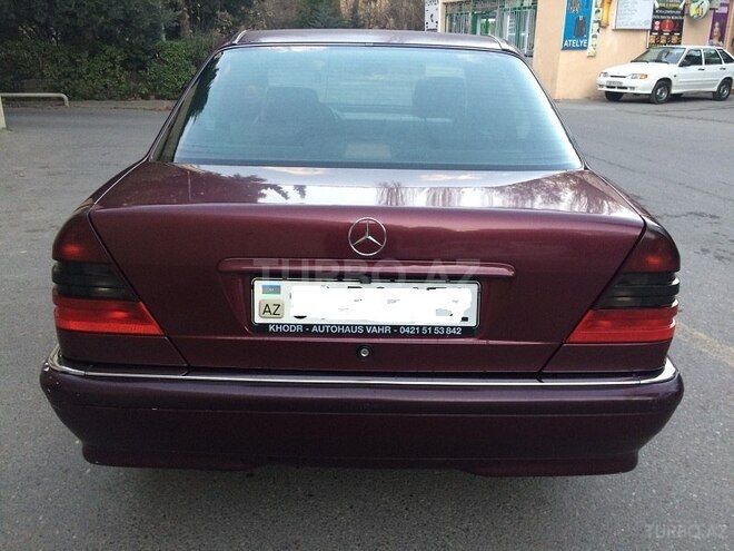 Mercedes C 200 1997, 252,000 km - 2.0 l - Bakı