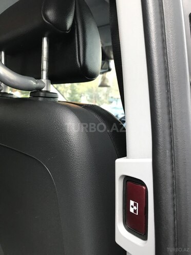 Mercedes Vito 116 2010, 198,000 km - 2.2 l - Bakı