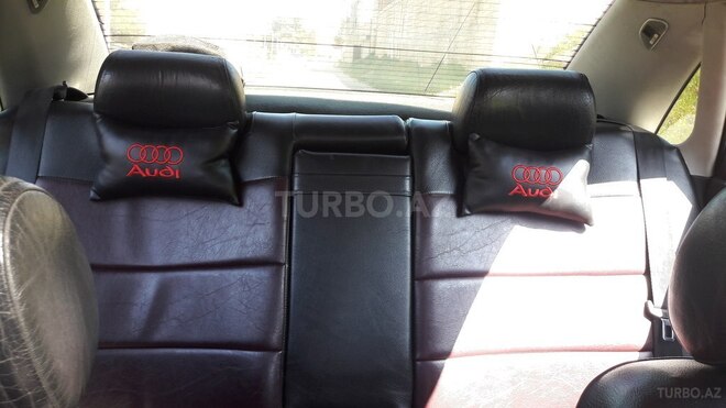 Audi A4 1995, 220,000 km - 2.4 l - Bakı