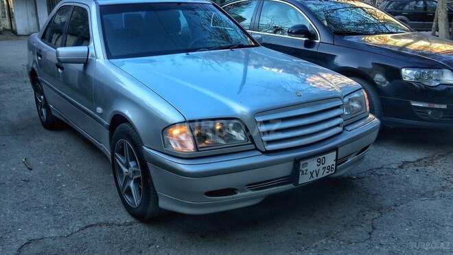 Mercedes C 200 1999, 282,268 km - 0.2 л - Bakı