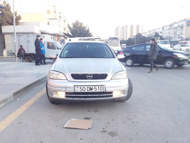 Opel Astra 2000, 399,000 km - 1.6 l - Sumqayıt
