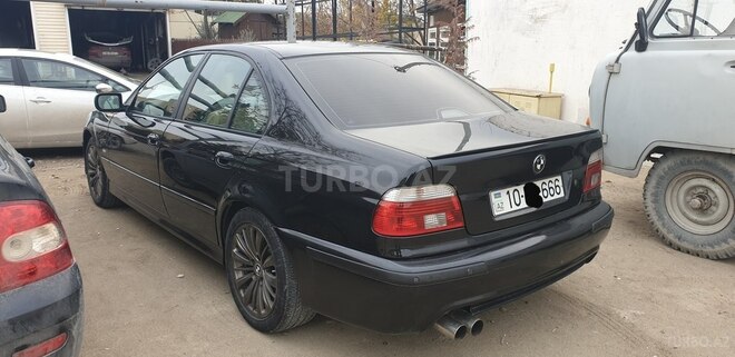 BMW 530 2001, 270,000 km - 3.0 l - Bakı