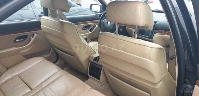 BMW 530 2001, 270,000 km - 3.0 l - Bakı