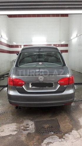 Volkswagen Jetta 2013, 89,000 km - 1.8 л - Bakı