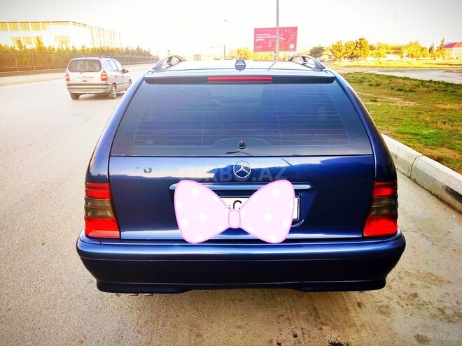 Mercedes C 220 1999, 300,000 km - 2.2 l - Bakı