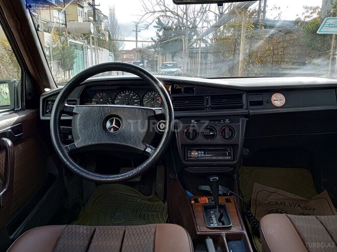 Mercedes 190 1989, 270,000 km - 2.0 л - Bakı