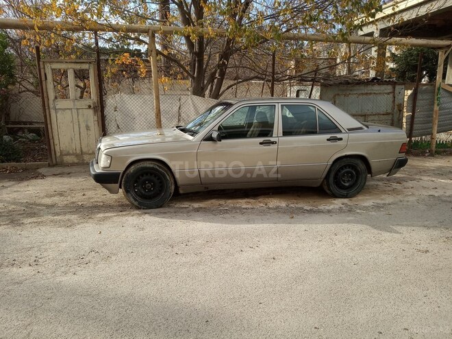 Mercedes 190 1989, 270,000 km - 2.0 л - Bakı
