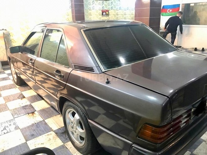 Mercedes 190 1992, 238,771 km - 2.0 l - Bakı