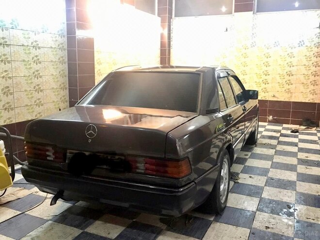 Mercedes 190 1992, 238,771 km - 2.0 l - Bakı