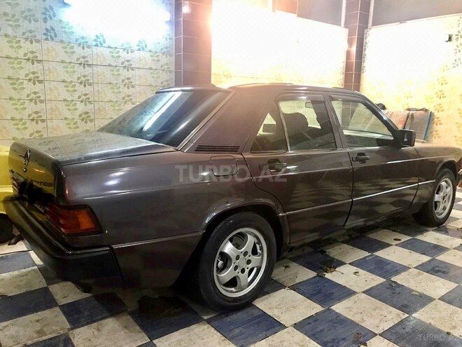 Mercedes 190 1992, 238,771 km - 2.0 l - Bakı