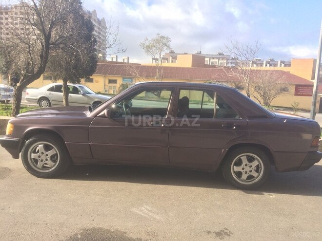 Mercedes 190 1992, 238,771 km - 2.0 l - Bakı