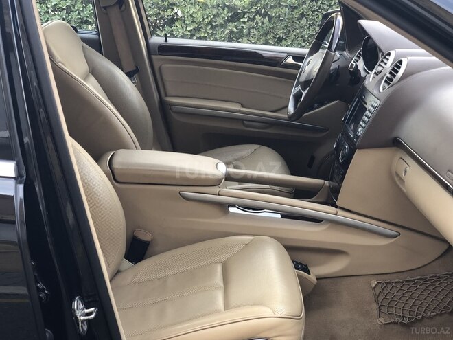 Mercedes GL 550 2010, 136,000 km - 5.5 l - Bakı