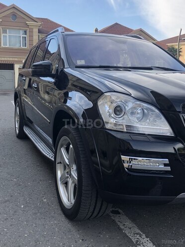 Mercedes GL 550 2010, 136,000 km - 5.5 l - Bakı