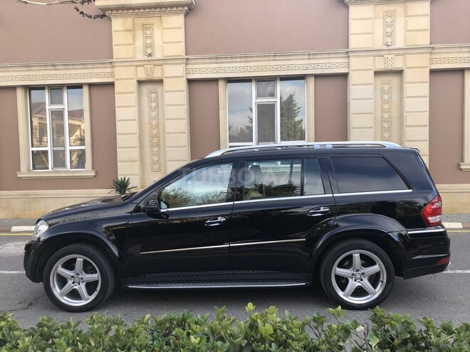 Mercedes GL 550 2010, 136,000 km - 5.5 l - Bakı