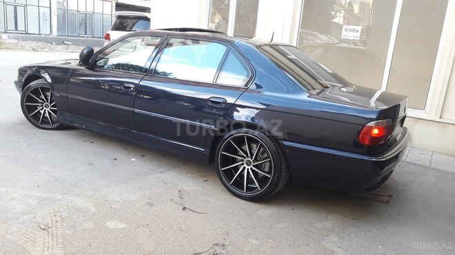 BMW 740 2001, 198,900 km - 4.4 l - Bakı