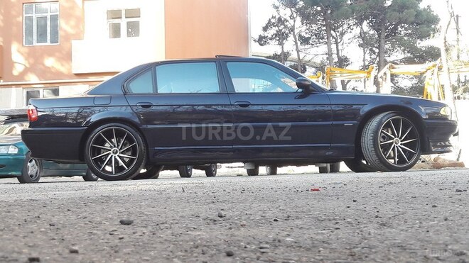 BMW 740 2001, 198,900 km - 4.4 l - Bakı