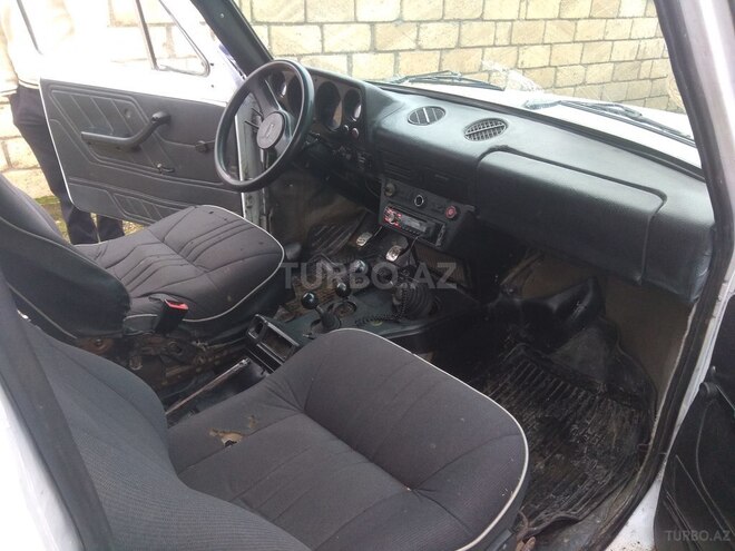 LADA (VAZ) Niva 1987, 780,000 km - 1.7 l - Qusar