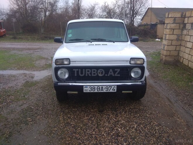 LADA (VAZ) Niva 1987, 780,000 km - 1.7 l - Qusar