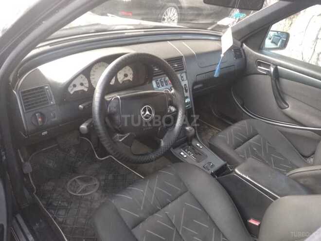 Mercedes C 240 1998, 215,000 km - 2.4 l - Bakı