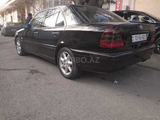 Mercedes C 240 1998, 215,000 km - 2.4 l - Bakı