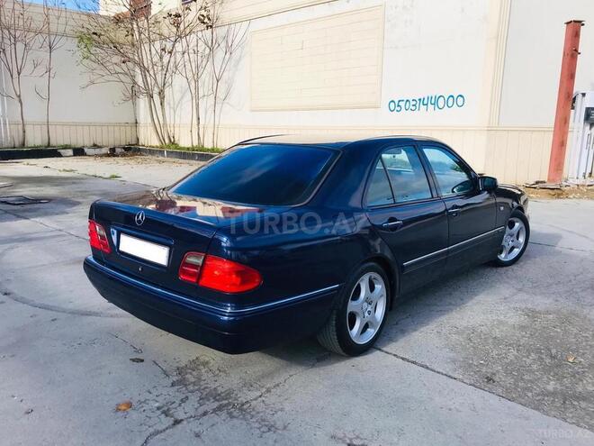 Mercedes E 200 1998, 256,000 km - 2.0 л - Bakı