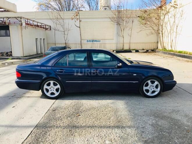 Mercedes E 200 1998, 256,000 km - 2.0 л - Bakı