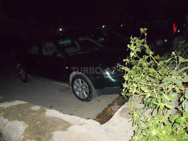 Audi A6 2004, 222,584 km - 2.4 л - Bakı