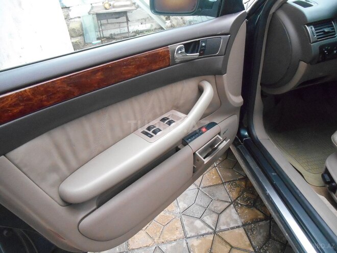 Audi A6 2004, 222,584 km - 2.4 л - Bakı