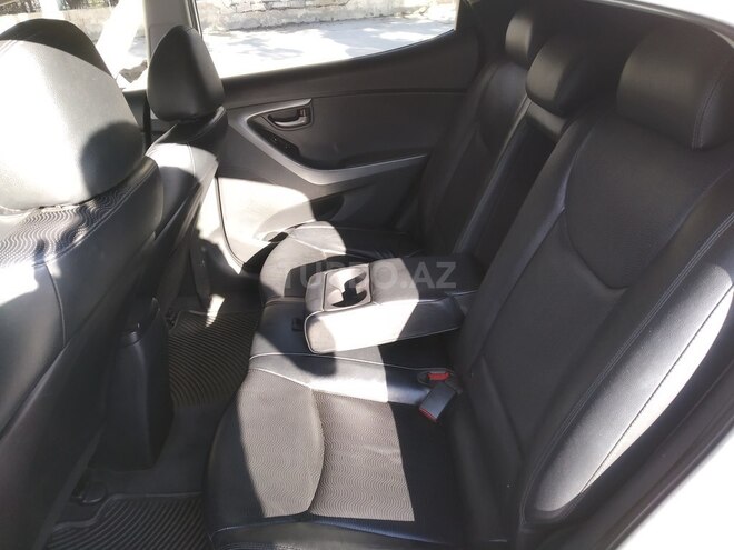 Hyundai Elantra 2013, 118,000 km - 1.8 l - Bakı