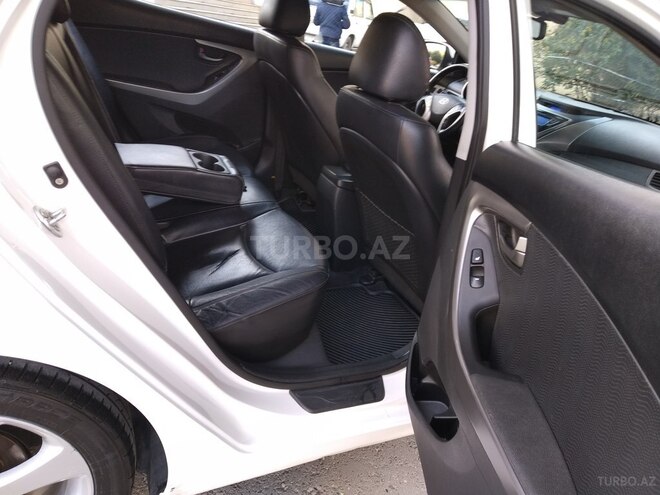 Hyundai Elantra 2013, 118,000 km - 1.8 l - Bakı