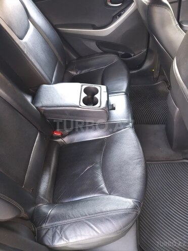 Hyundai Elantra 2013, 118,000 km - 1.8 l - Bakı