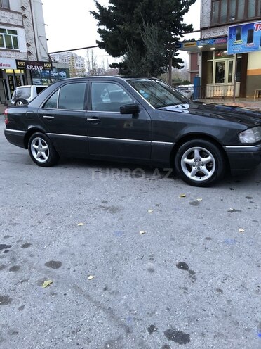 Mercedes C 180 1993, 235,600 km - 1.8 l - Bakı