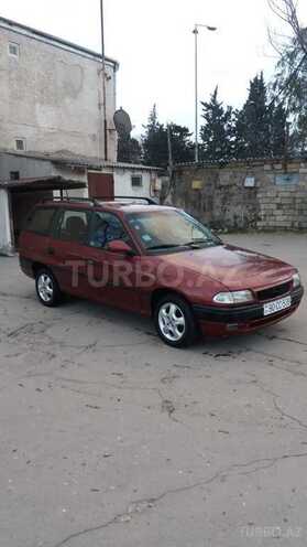 Opel Astra 1996, 340,000 km - 1.6 l - Sumqayıt