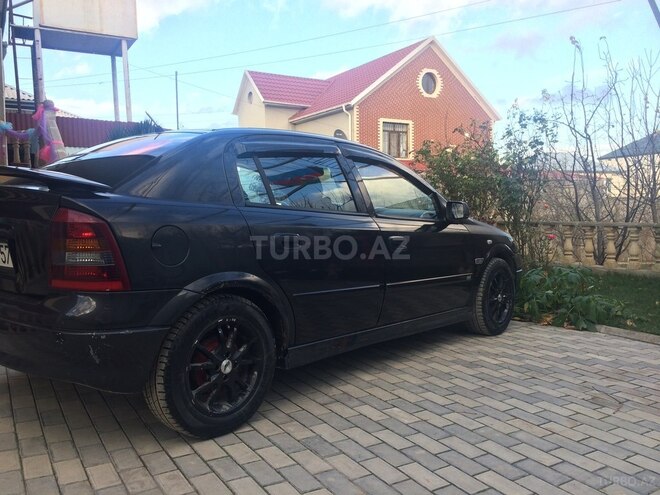 Opel Astra 1999, 243,000 km - 1.6 l - Bakı