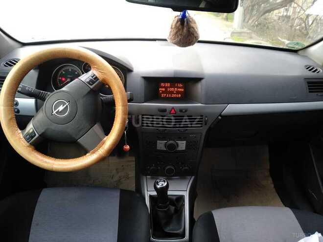 Opel Astra 2006, 320,000 km - 1.9 l - Bakı