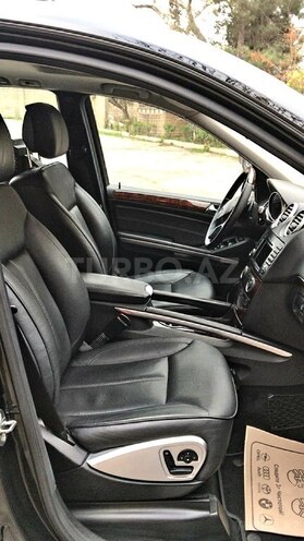 Mercedes GL 550 2010, 96,000 km - 5.5 l - Bakı