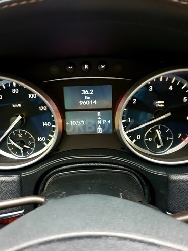Mercedes GL 550 2010, 96,000 km - 5.5 l - Bakı