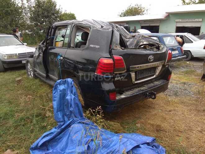 Toyota Land Cruiser 2011, 15,550 km - 4.0 l - Bakı