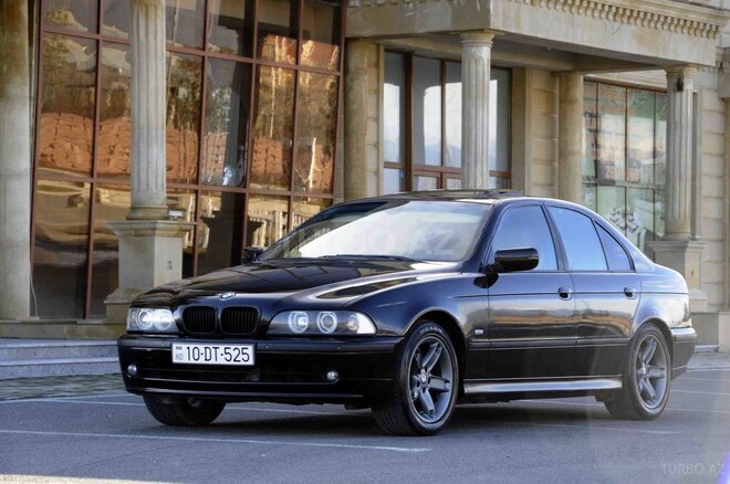 BMW 525 2001, 264,000 km - 2.5 l - İsmayıllı