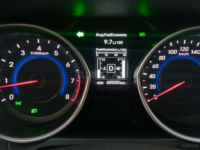 Hyundai Elantra 2015, 61,170 km - 1.8 л - Bakı